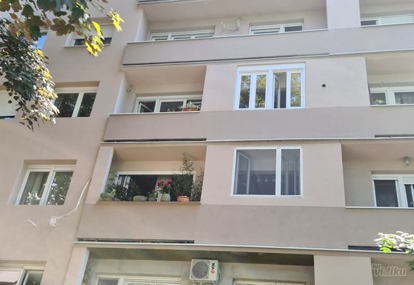 renoviranje-fasade-na-stambenom-objektu-u-ulmite-rakica-12beograd-113817.jpg
