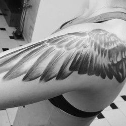 Tetovaza krila - Wing tattoo Beograd Žarkovo