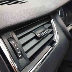 Škoda Octavia detailing enterijera,detaljno sredjivanje i dubinsko pranje .Borča