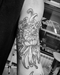 Lotus flower tattoo - lotus tetovaža Beograd Žarkovo