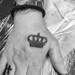 Tetovaža krune - Crown tattoo Beograd Žarkovo