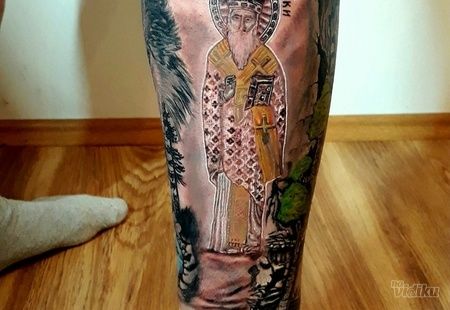 Tetoviranje VUKA I OSTROGA NA NOZI,VASILIJE OSTROŠKI