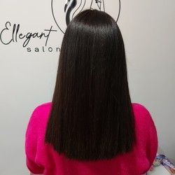 Feniranje kose/ Salon lepote 