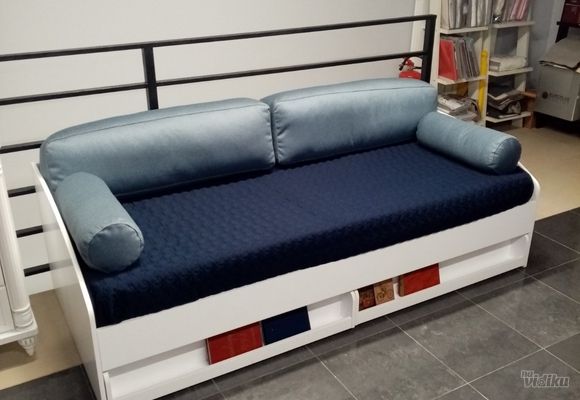 Sofa krevet beli