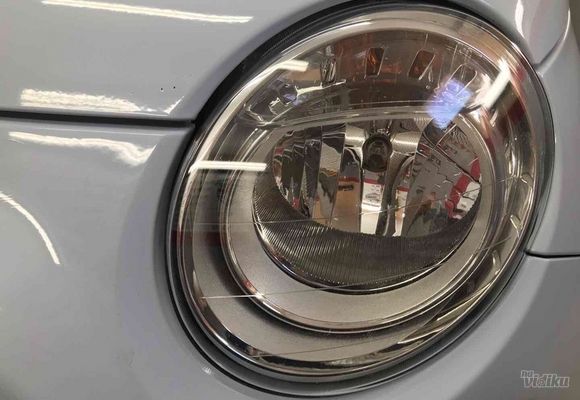 Fiat 500 poliranje farova i keramička zastita