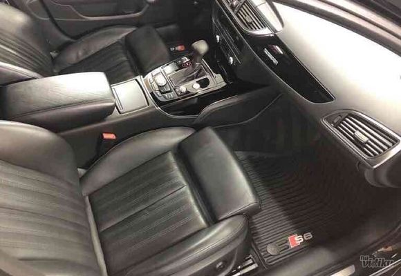 Detailing enterijera,čišćenje i zaštita kože Audi