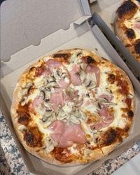 Pizza Capriciossa novi sad