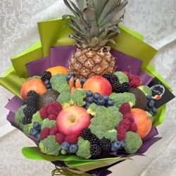 Buket od voća i povrća