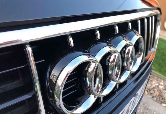 Audi Q7 detailing enterijera