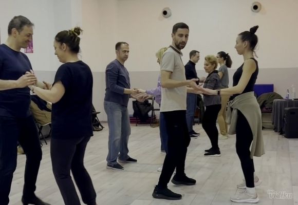 skola-plesa-bachata-1-96fdfe-6.jpg
