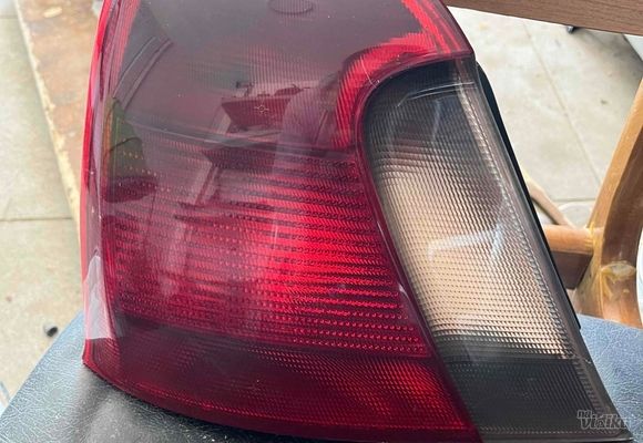 Rover 75 stop svetlo levo lampa