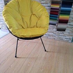 Baštenska sedalica žuta