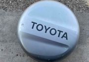 Toyota Rav 4 poklopac rezervnog tocka