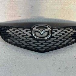 Mazda 3 maska branika