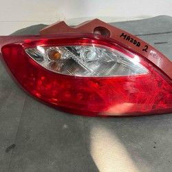 Mazda 2 stop svetlo levo lampa leva 2008-2014