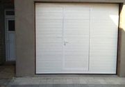 Garažna vrata sa malim vratima