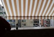 Lepa i prakticna tenda za lodja terasu