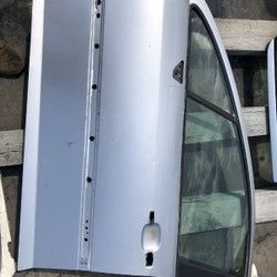 Prednja leva vrata ( vozaceva ) za Pezo Peugeot 407