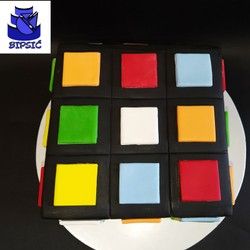 Rubikova kocka torta