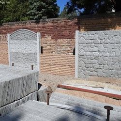 Izrada ograde od betonskih blokova