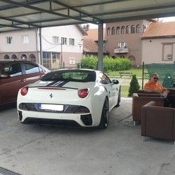 Popravka limarije Ferrari