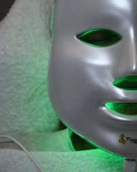 Svetlosna terapija lica, Voždovac