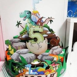 Dinosaurus torta od kartona