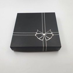 Ukrasne kutije za rodjendanske poklone