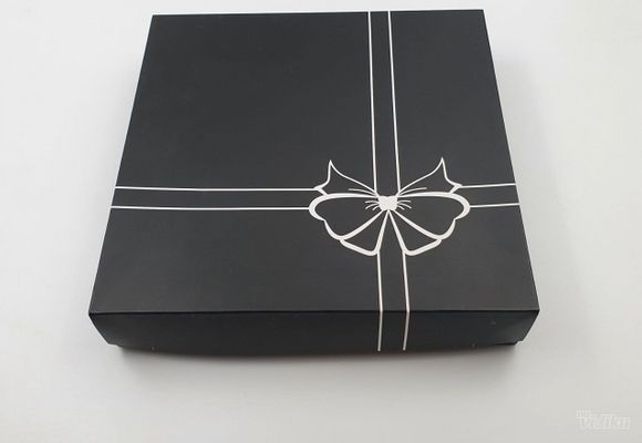 ukrasne-kutije-za-rodjendanske-poklone-38235e.jpg