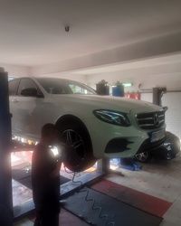 Mercedes e classa zamena plocica