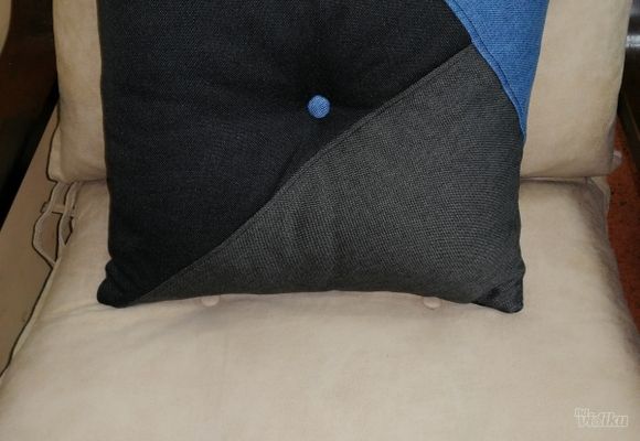 novi-dizajn-dekorativne-jastuke-4c4991-1.jpg