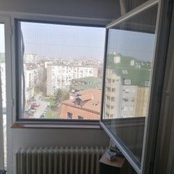 DM Rolo kvalitetan komarnik za prozor