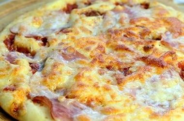 Zašto deca toliko vole da jedu picu?