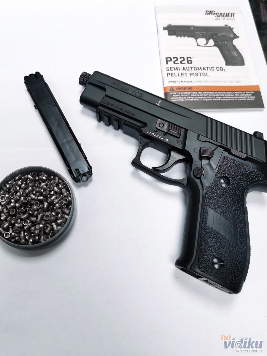 Replike pištolja su idealne za ljubitelje avanture